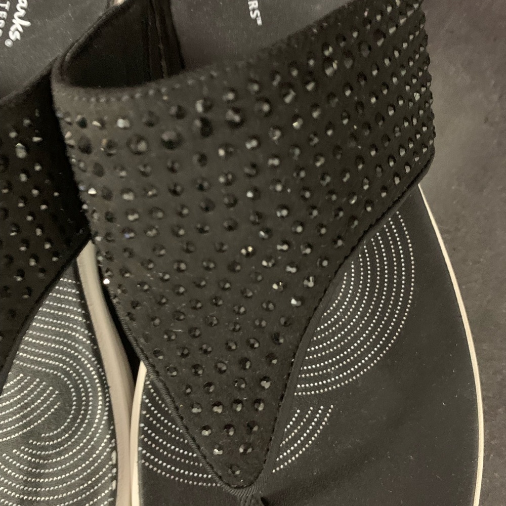 Clarks cloud  steppers.  Brand new never worn. - Picture 5 of 11